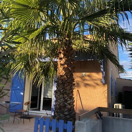 Proche Narbonne - Aude 11- Pierre La - Ravissant Pavillon Plain Pied F2- Vaste Terrasse - Résidence Avec Piscine à 800m De La -climatisé- Parking Privé - Wifi Gratuit *